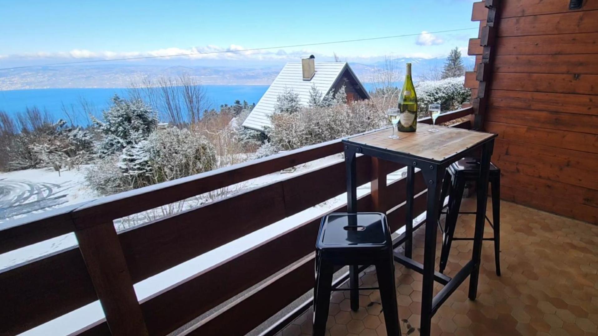 Chalet Les Alpages Vue Panoramique Sur Le Lac Leman Толлон Экстерьер фото